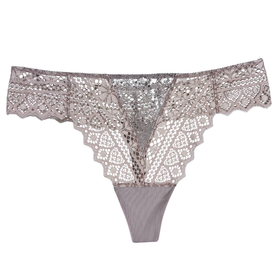 color: Rose Sauvage