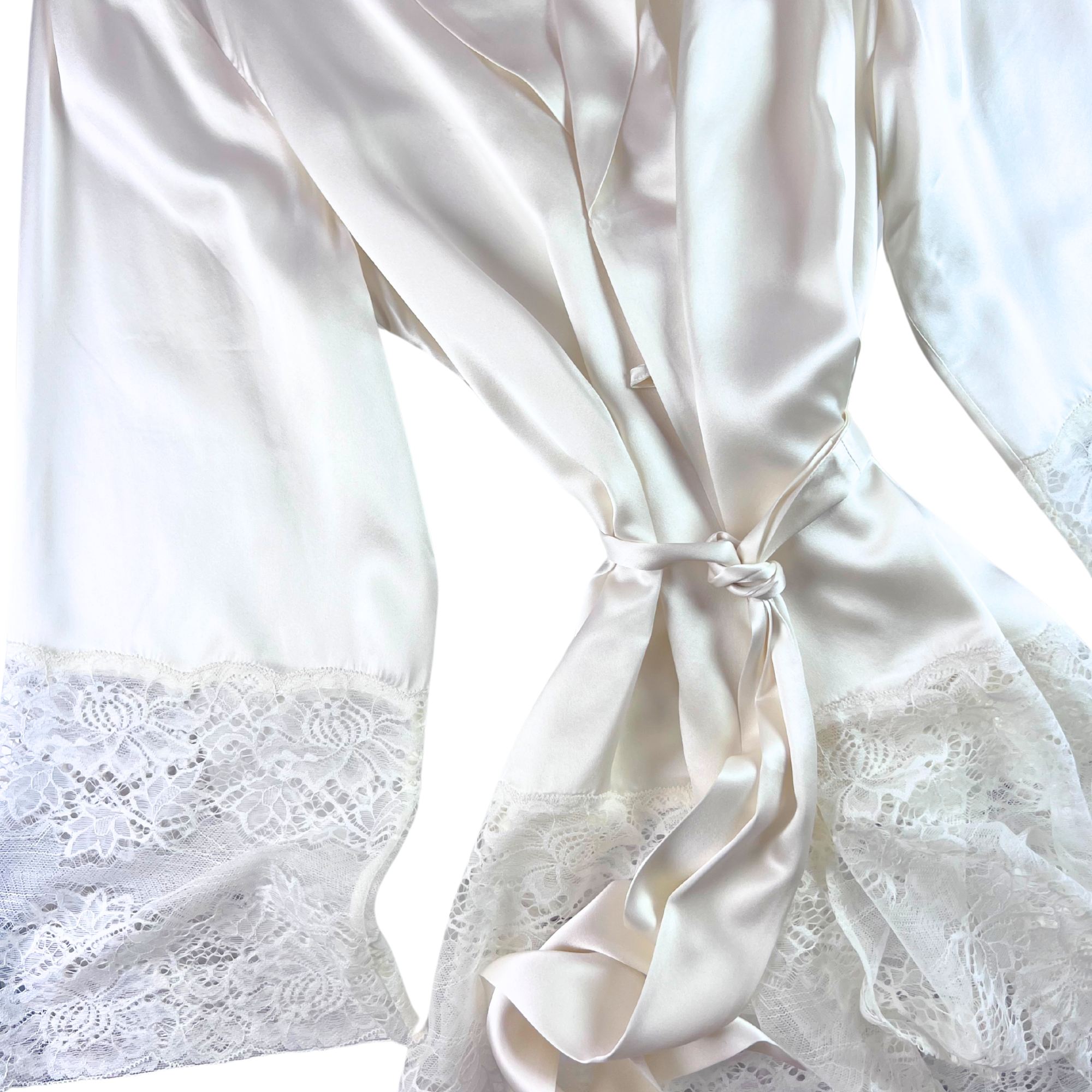 Ginia Silk Lace Robe