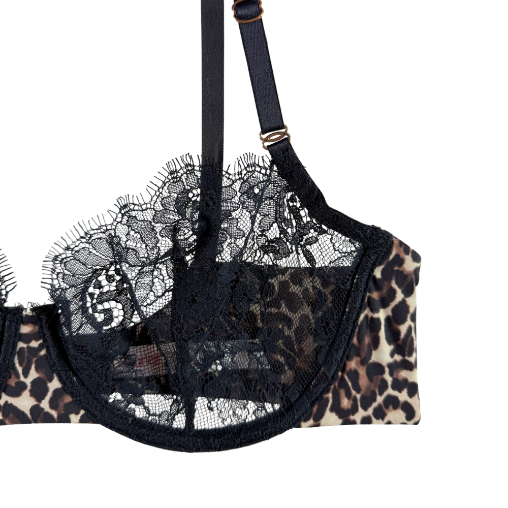 color: Black Leopard Print