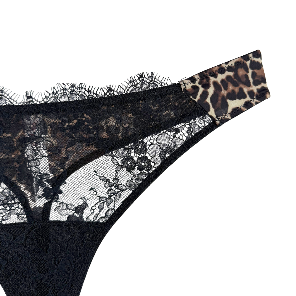 color: Black Leopard Print