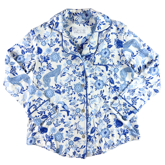 color: Savannah Soirée