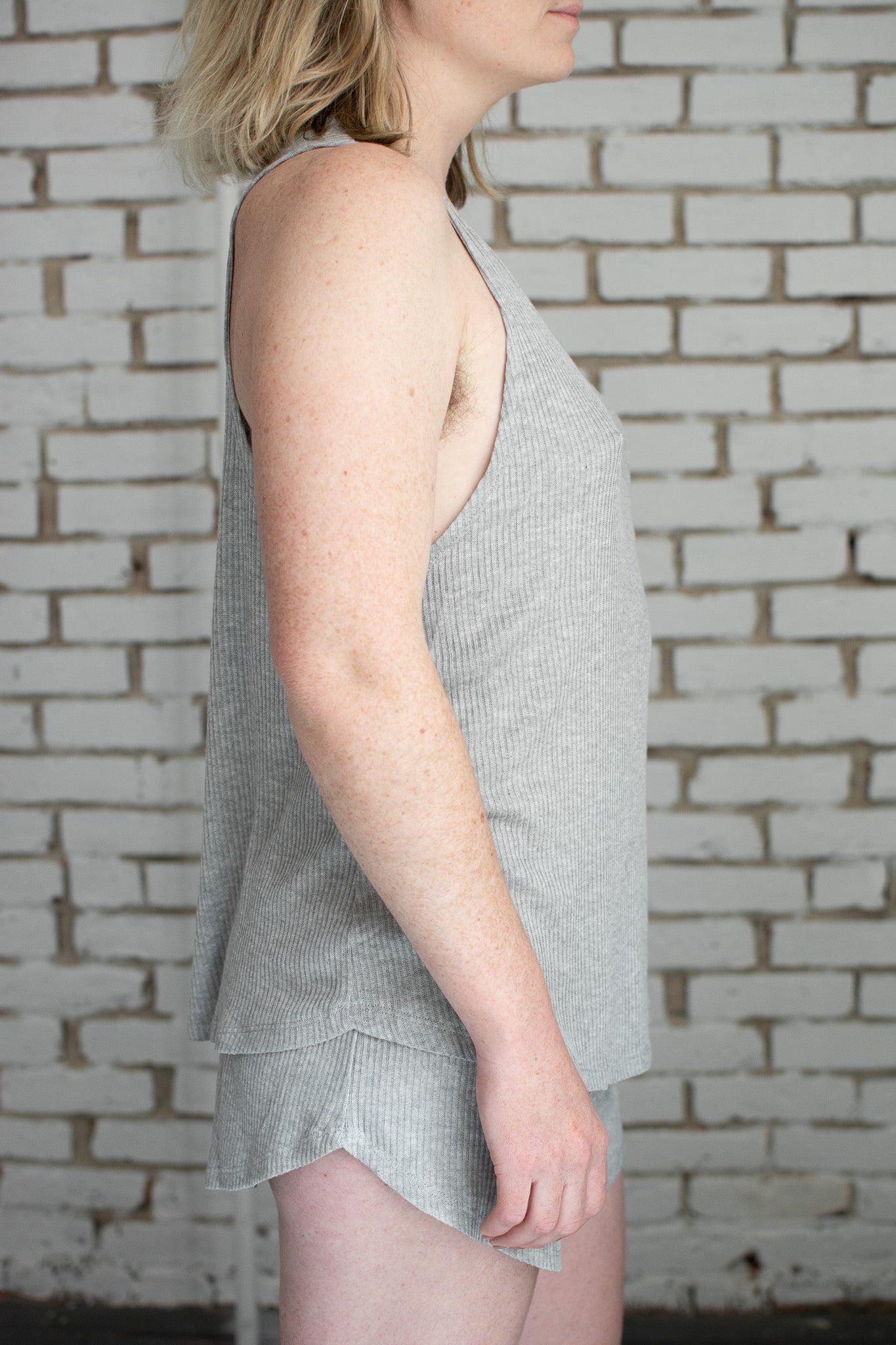 Load image into Gallery viewer, Eberjey Elon Relaxed Muscle Tank
