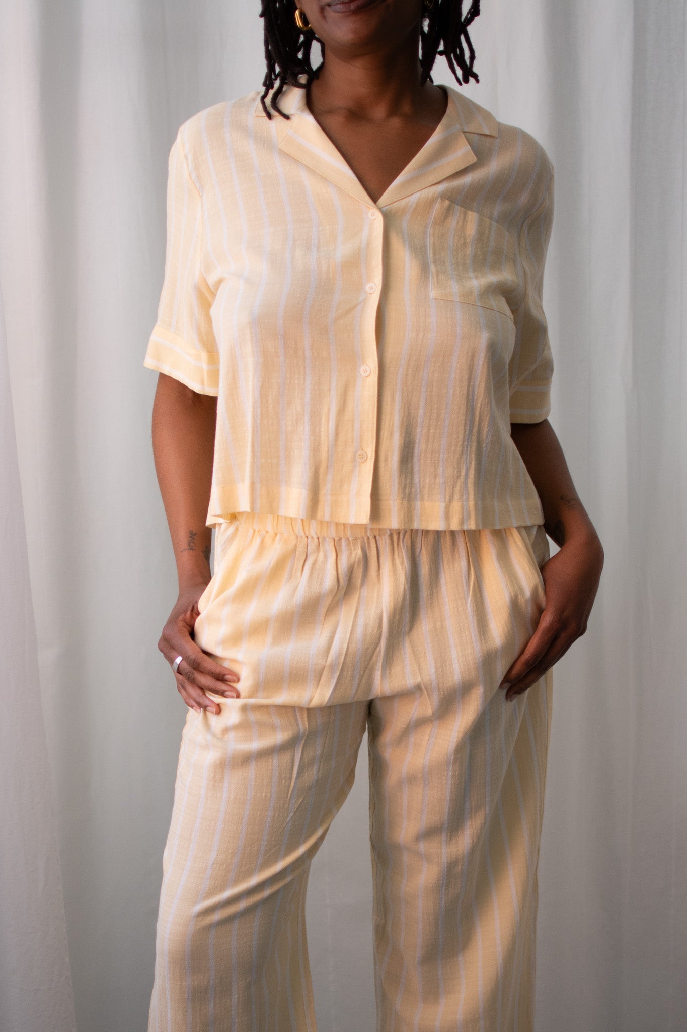 color: Sunbeam Ivory