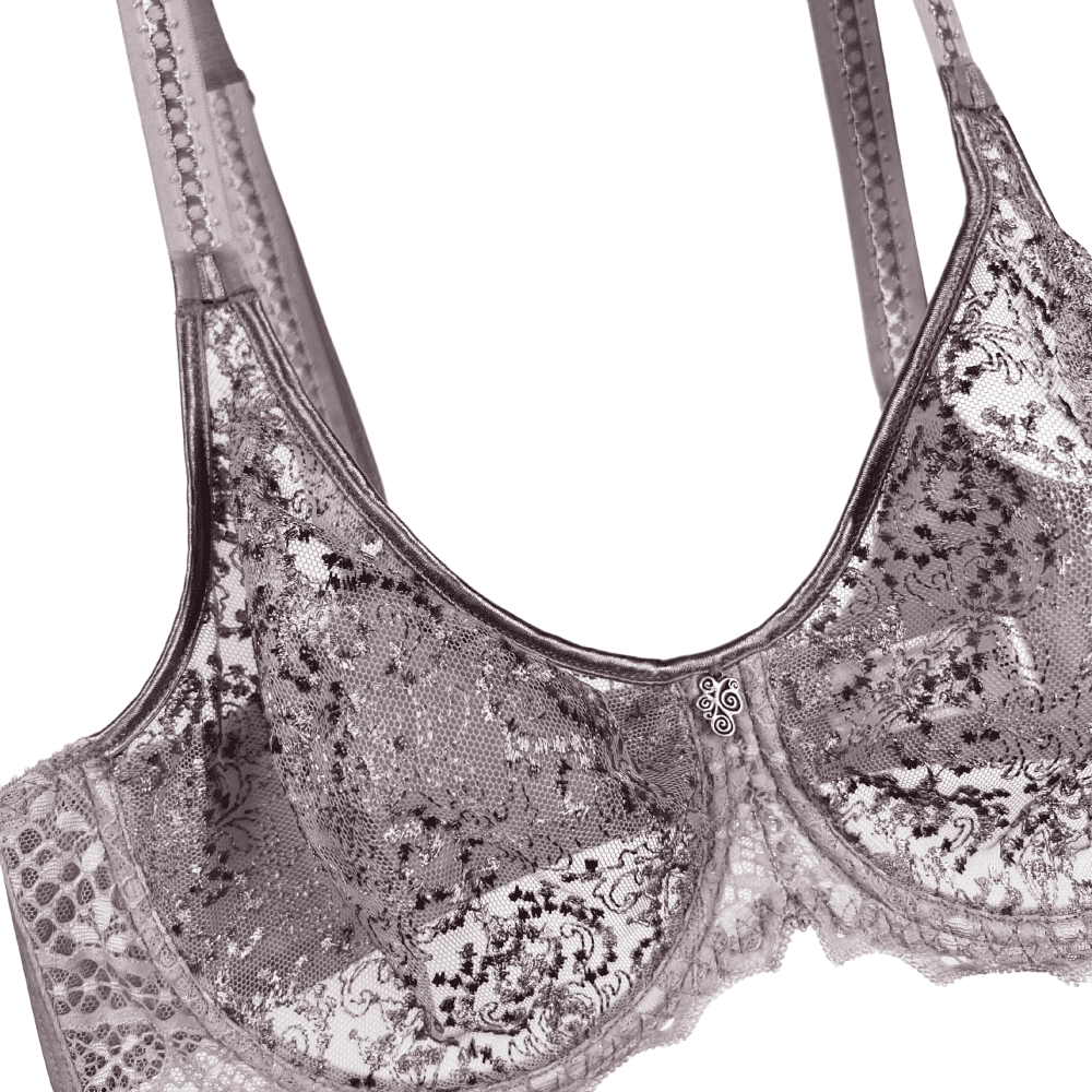 Empreinte cassiopee invisible full cup bra in rose sauvage, white background, close-up.
