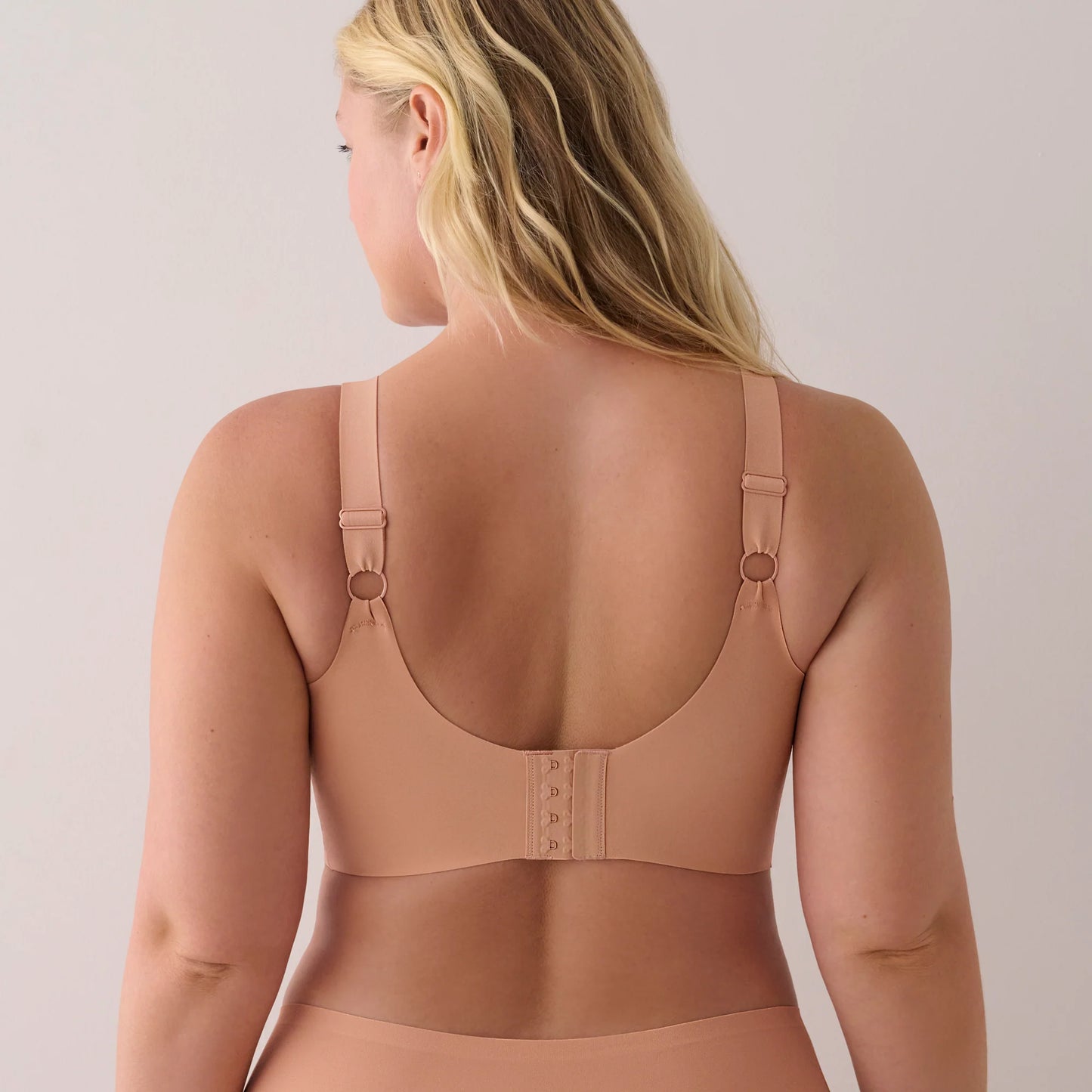 Evelyn and Bobbie The Busty Bra