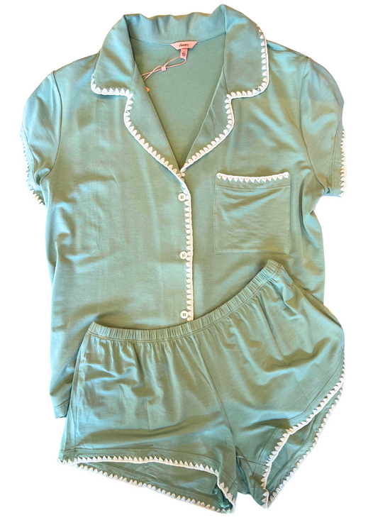 color: Eucalyptus