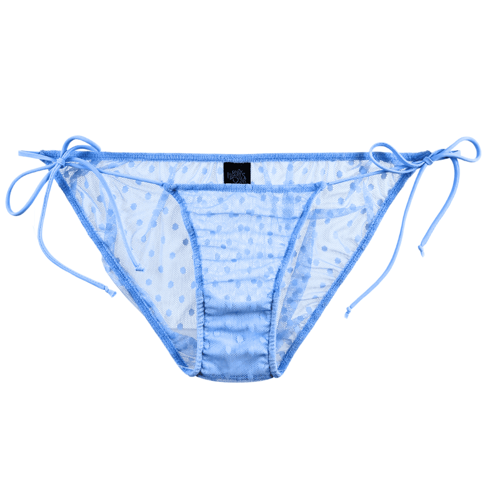 Only hearts coucou lola string bikini in perri, on a white background, close-up.