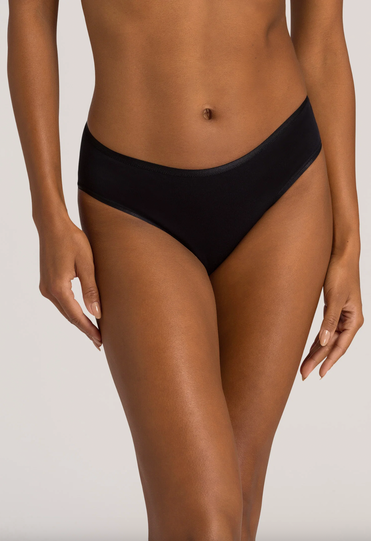Hanro Cotton Seamless Cotton High Cut Full Brief