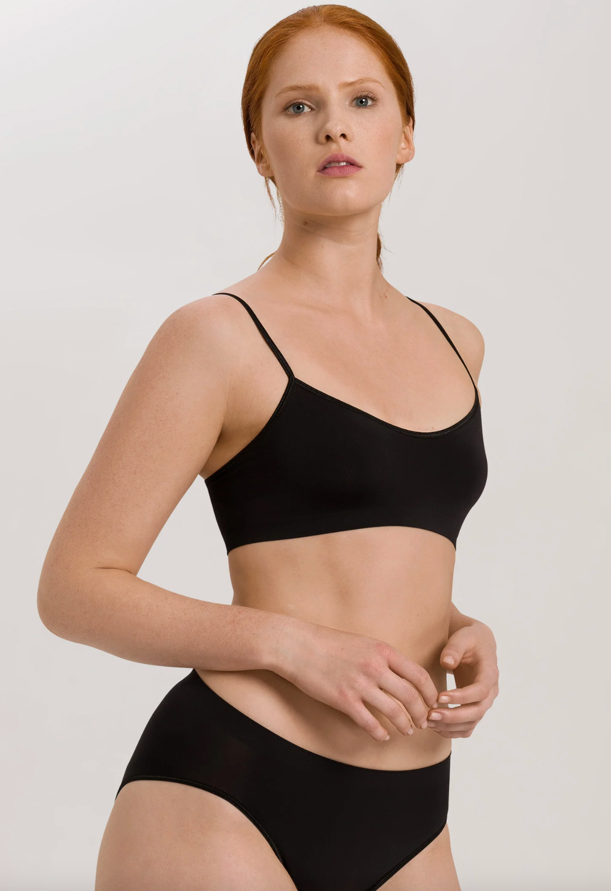 Hanro Touch Feeling Spaghetti Crop Top