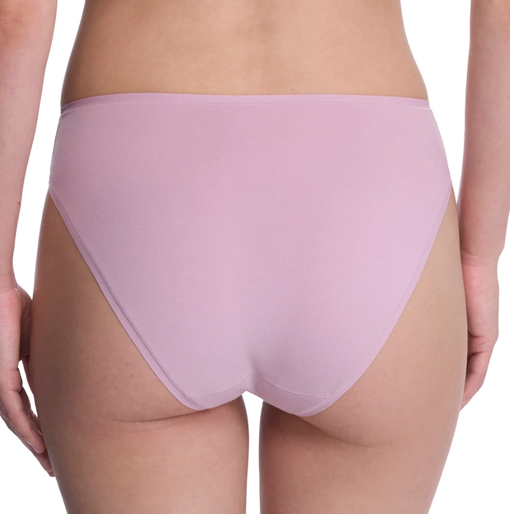 color: Rose Mist