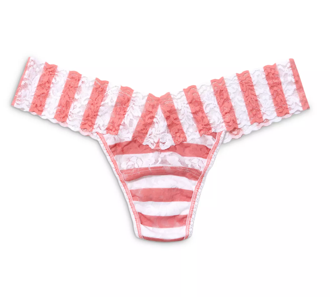 color: Beach Club White