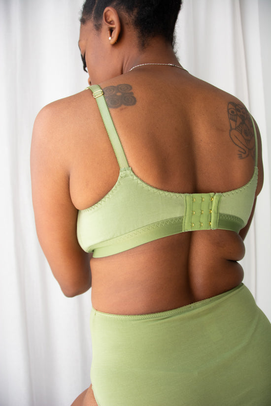 color: Olive