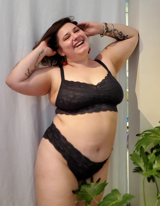 Load image into Gallery viewer, Cosabella Never Say Never Extended Sweetie Bralette
