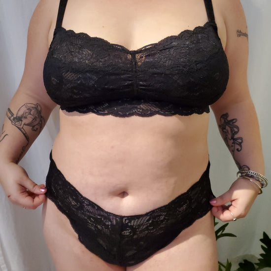 Load image into Gallery viewer, Cosabella Never Say Never Extended Sweetie Bralette
