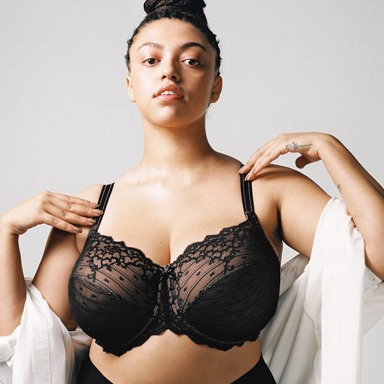 Chantelle Womens Rive Gauche Full Coverage Unlined Bra : :  Clothing, Shoes & Accessories