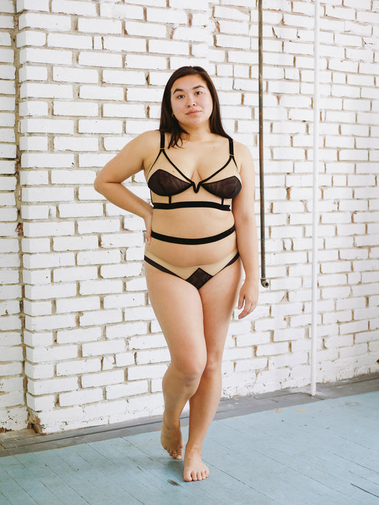 The Underargument Uniqueness is a Strength High Waist