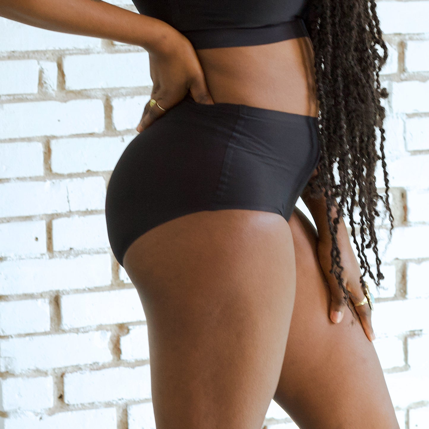 Chantelle Women's Soft Stretch One Size Full Brief Plus, Black
