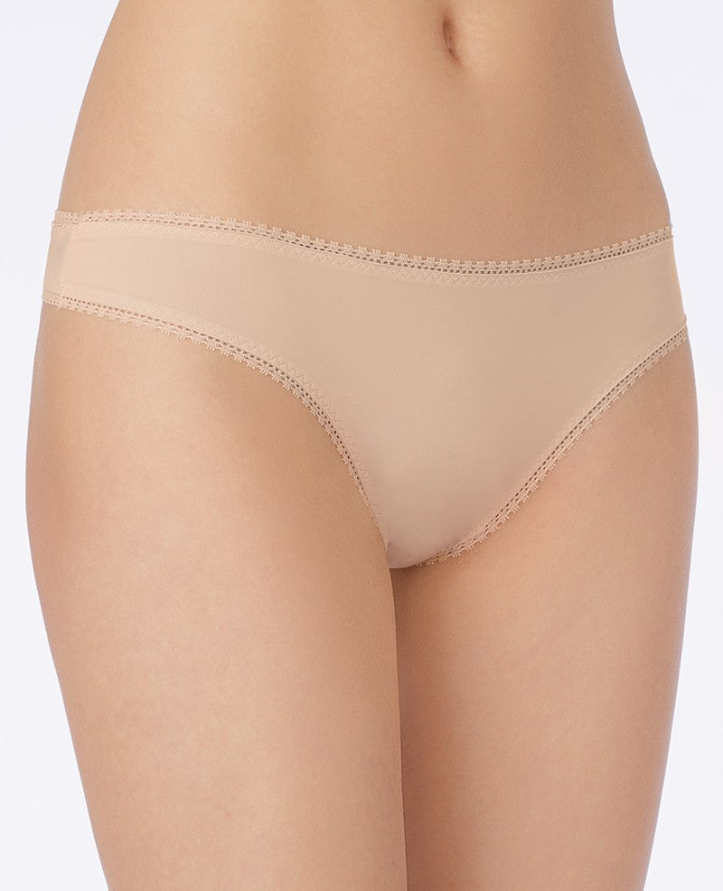 Load image into Gallery viewer, On Gossamer Mesh Hip G Thong

